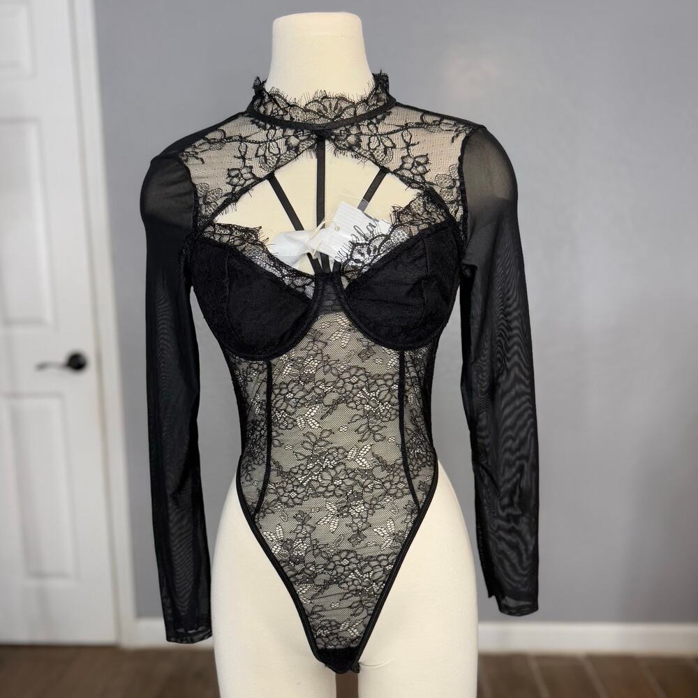 Bella Barnett Hatsie Lace Long Sleeve Jumpsuit, Black, L